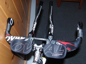 Oval A900 full-carbon bars